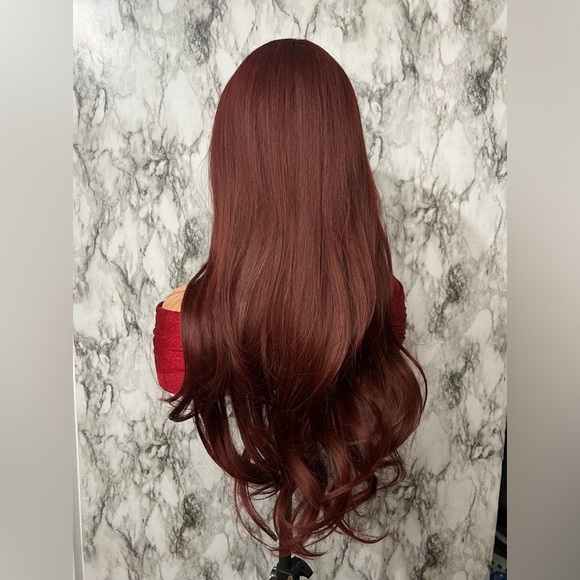 28 Inch Burgundy Long Wavy Wig with Bangs - Picture 6 of 8